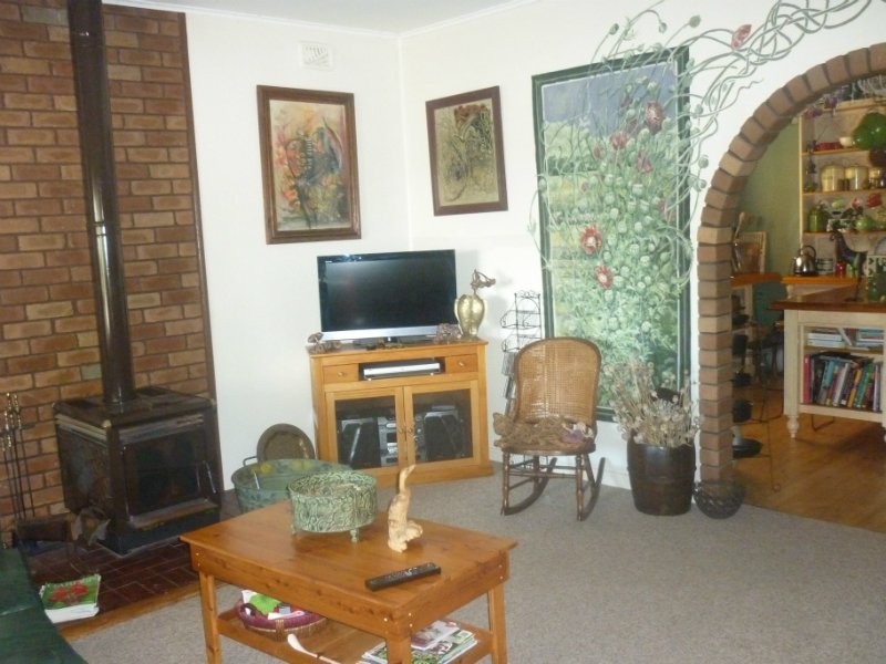 7 Draper Street, Tarpeena SA 5277