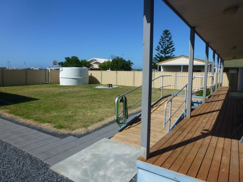 4 Shellsea Court, Pelican Point SA 5291