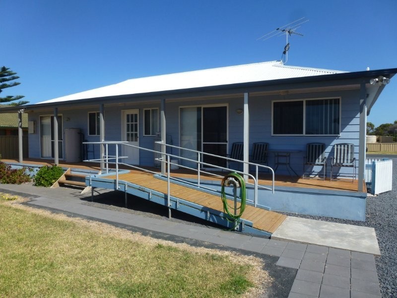 4 Shellsea Court, Pelican Point SA 5291