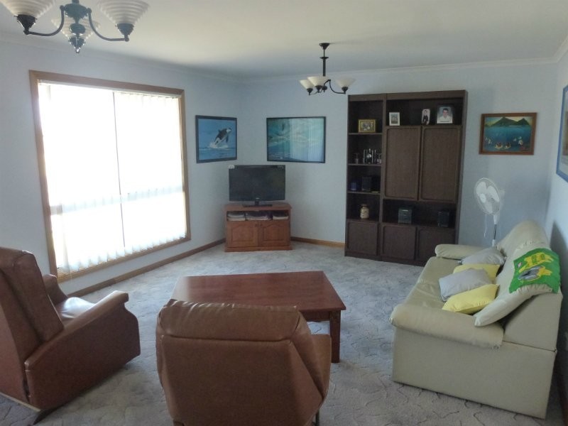 4 Shellsea Court, Pelican Point SA 5291