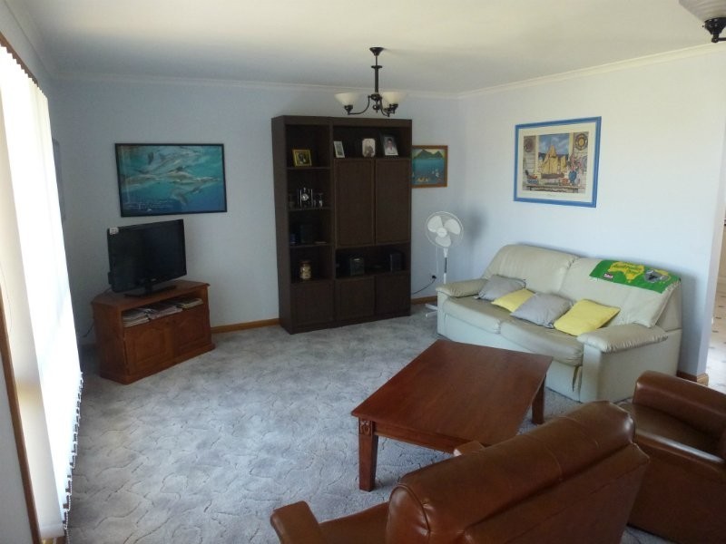 4 Shellsea Court, Pelican Point SA 5291