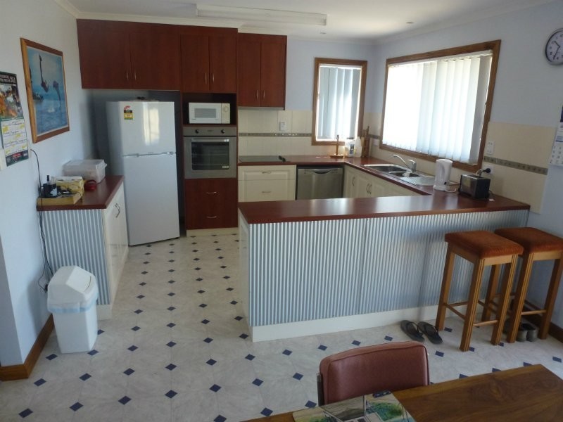 4 Shellsea Court, Pelican Point SA 5291