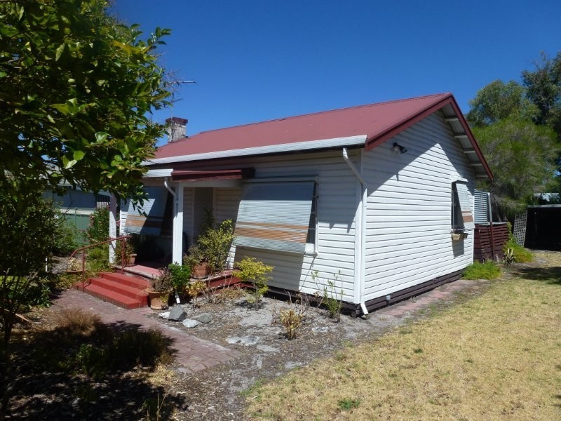 24 Laffer Street, Nangwarry SA 5277