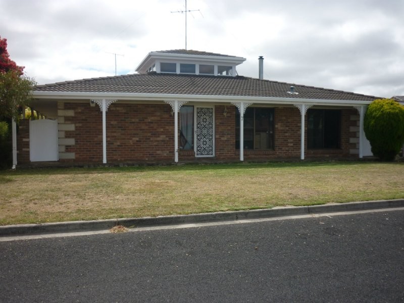 7 Ronald Grove, Mount Gambier SA 5290