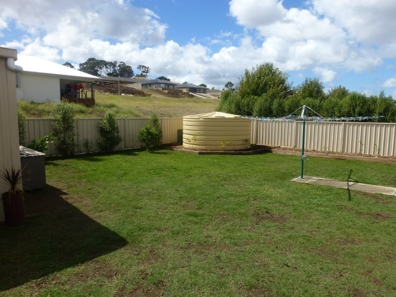 26 Altinio Drive, Mount Gambier SA 5290