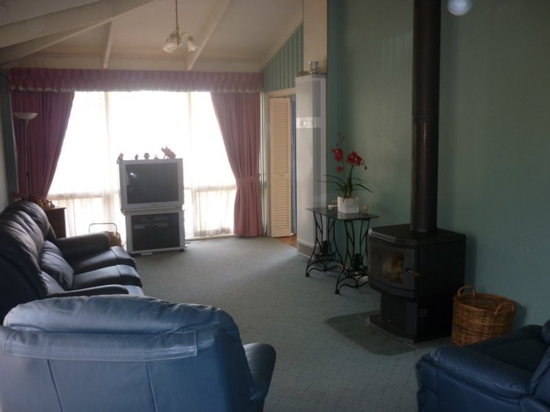 9 Livingston St, Mount Gambier SA 5290