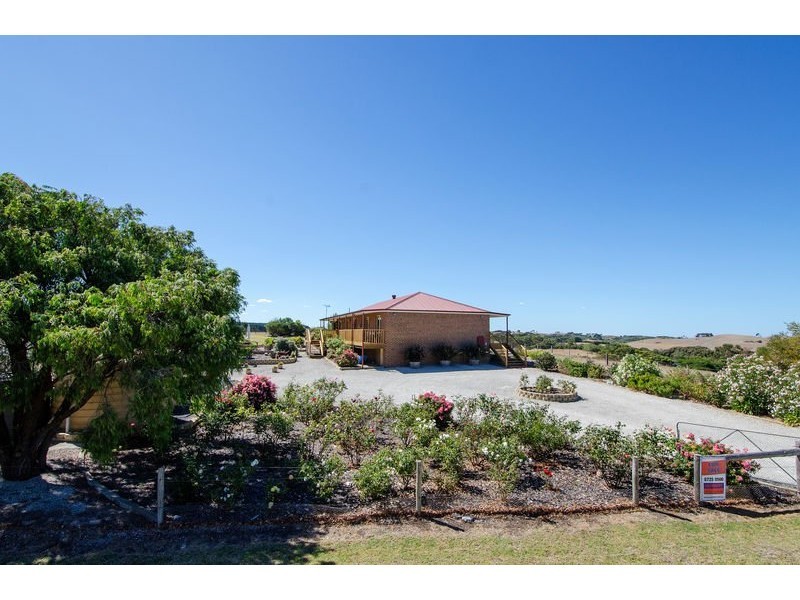 22 Lasletts Road, Nelson VIC 3292