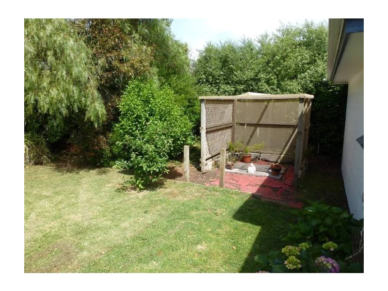 8 Tallara Ave, Mount Gambier SA 5290