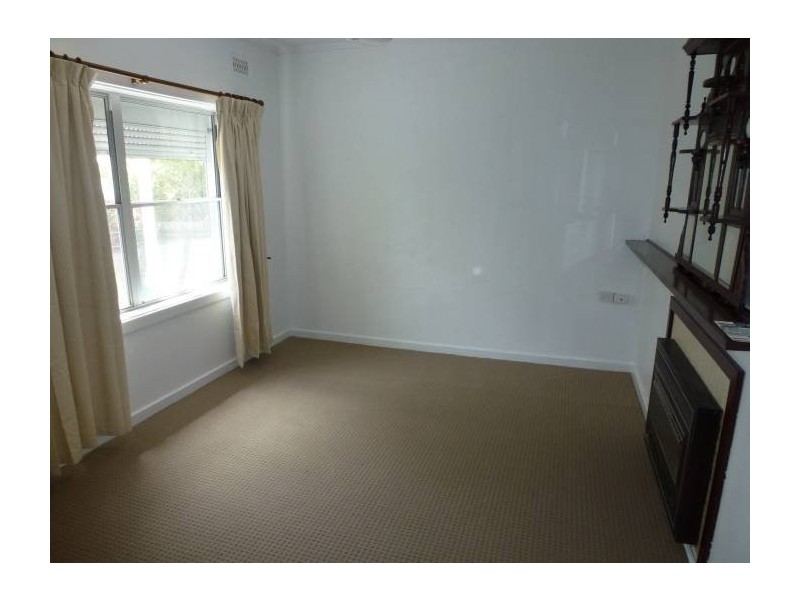 8 Tallara Ave, Mount Gambier SA 5290