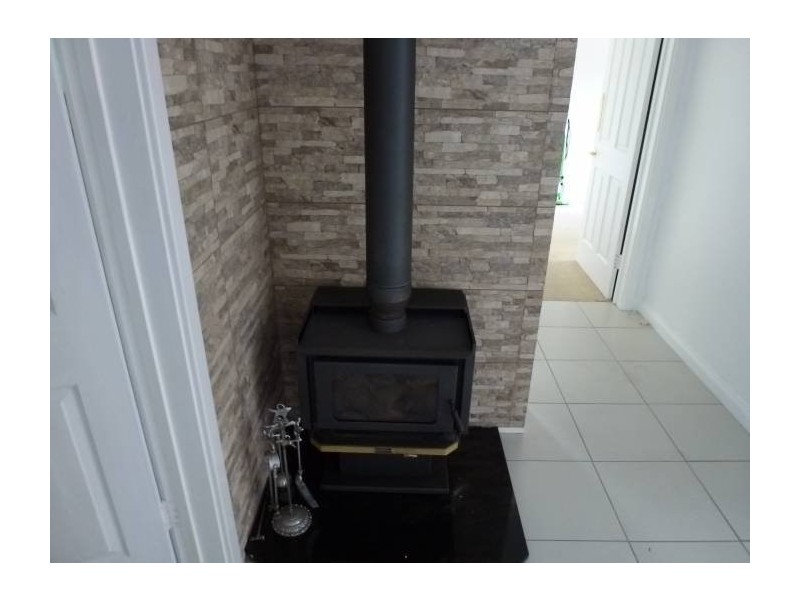 8 Tallara Ave, Mount Gambier SA 5290