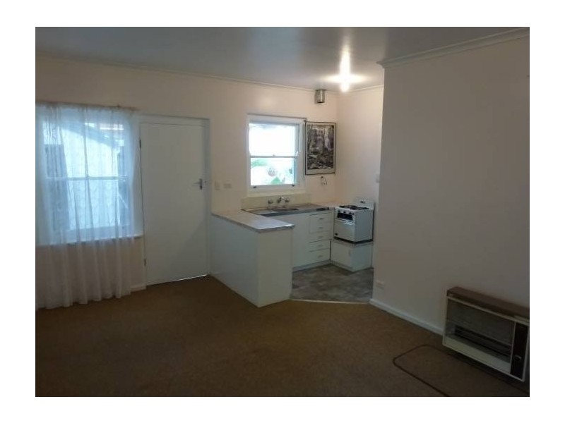 8 Tallara Ave, Mount Gambier SA 5290