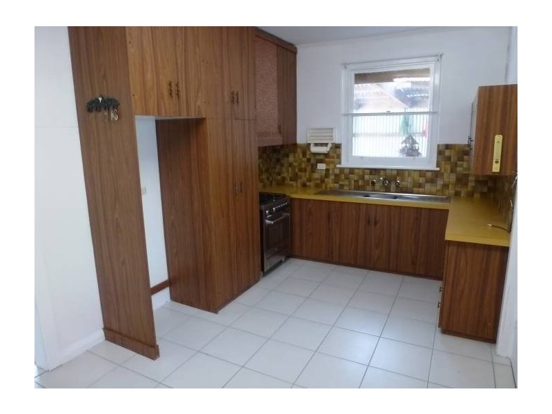 8 Tallara Ave, Mount Gambier SA 5290