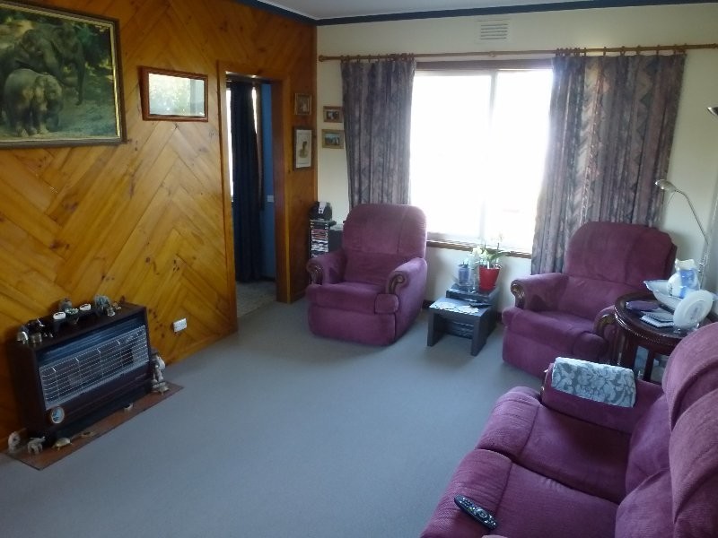 11 Stonehaven Ave, Nelson VIC 3292