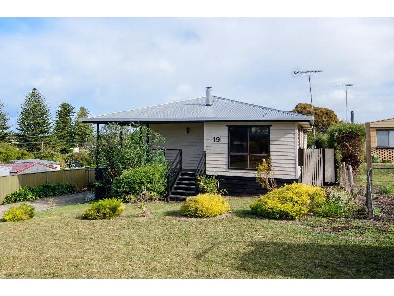 19 Sturt Street, Nelson VIC 3292