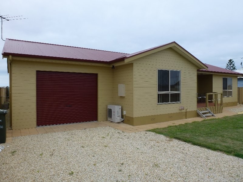 8 Shellsea Court, Pelican Point SA 5291