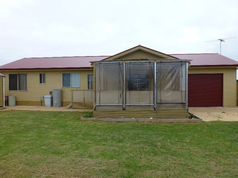 8 Shellsea Court, Pelican Point SA 5291