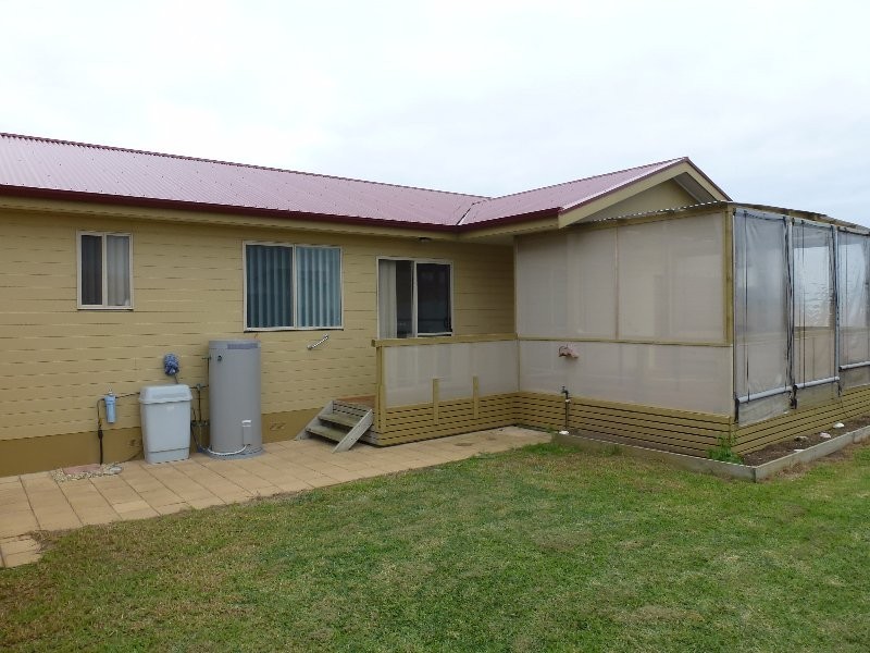 8 Shellsea Court, Pelican Point SA 5291