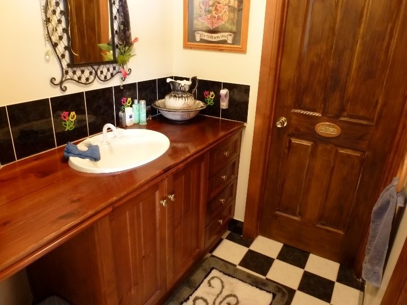 17 Elle Court, Mount Gambier SA 5290