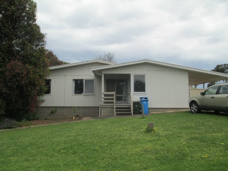 4 Maroonga Crescent, Mount Gambier SA 5290