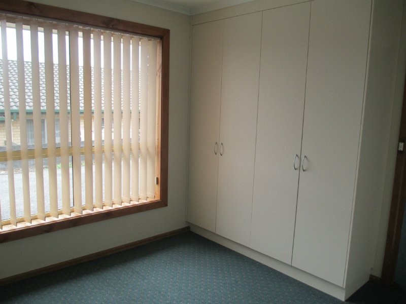 2/119 Wehl Street North, Mount Gambier SA 5290