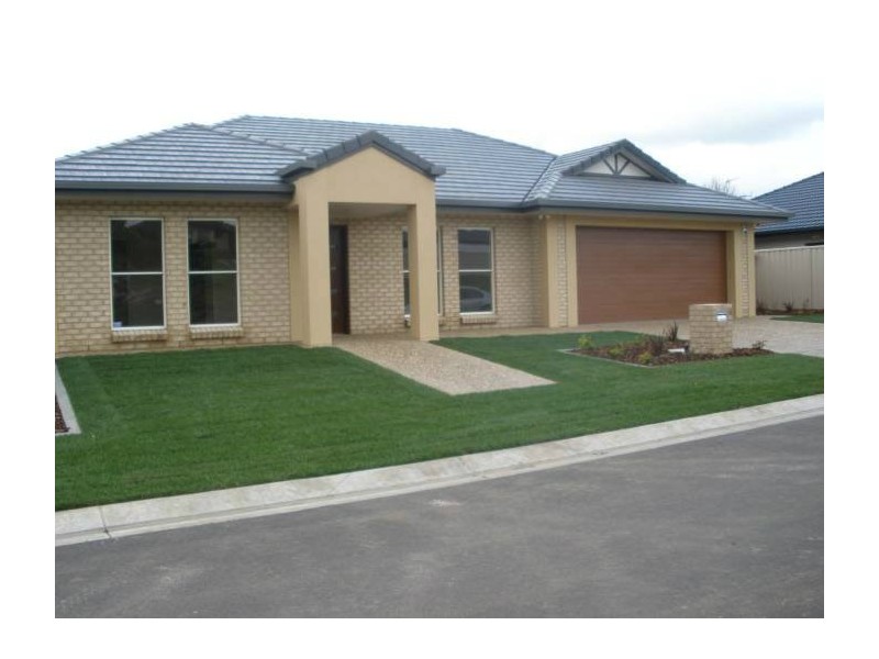 4 Queens Court, Mount Gambier SA 5290