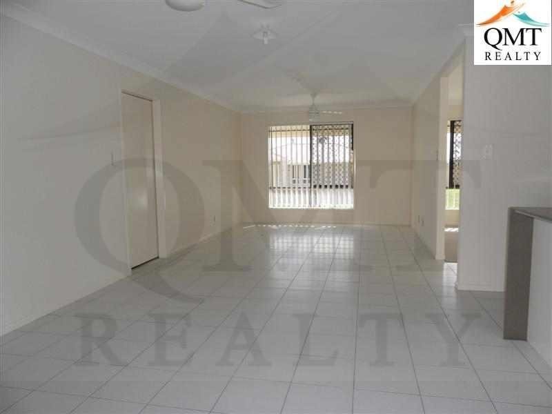 3 Iris Court, Yamanto QLD 4305