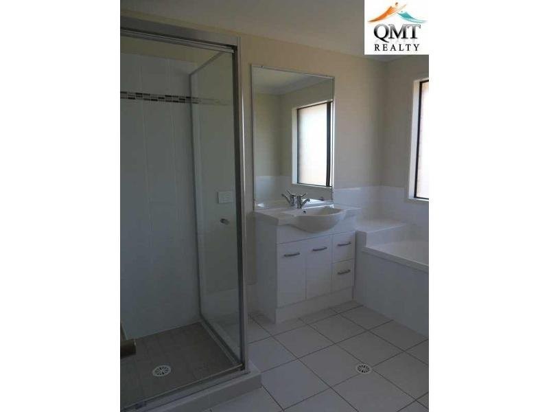 3 Iris Court, Yamanto QLD 4305