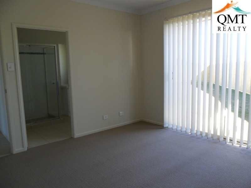 6 Lilly Court, Yamanto QLD 4305