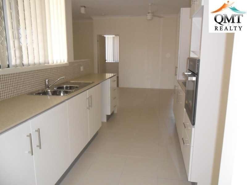 32 Tulip Street, Yamanto QLD 4305