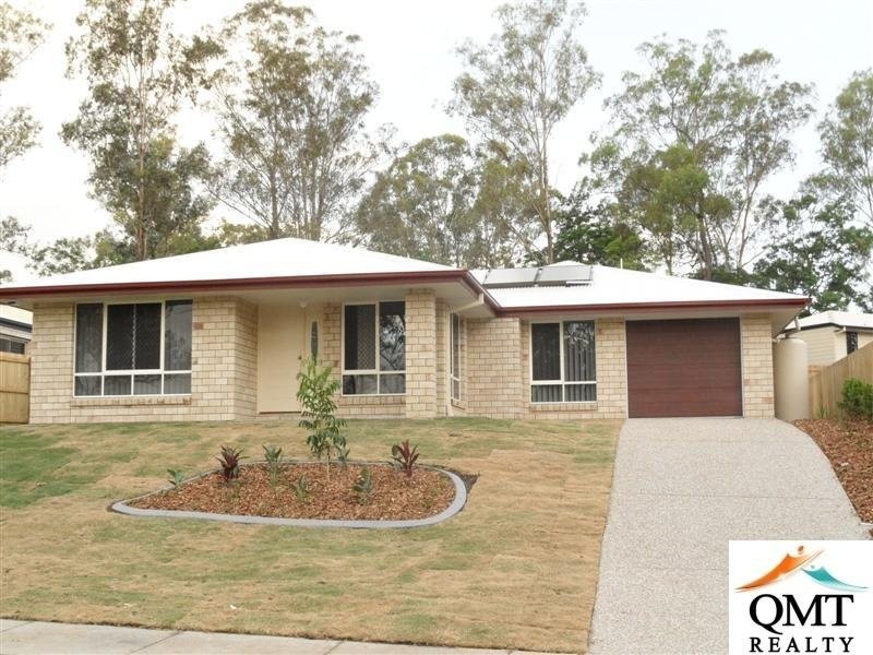 14 Bowen Place, Blackstone QLD 4304