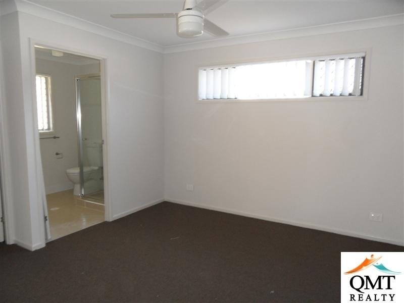 10 Bowen Place, Blackstone QLD 4304