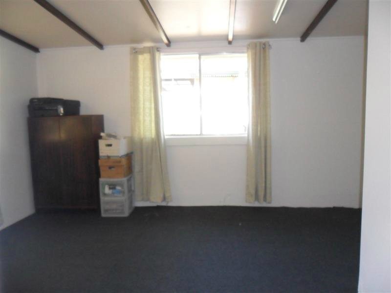 34 Bird Street, Bundamba QLD 4304