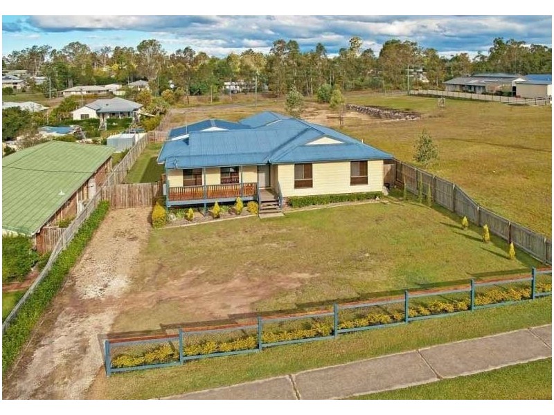 11 Spring Street, Jimboomba QLD 4280