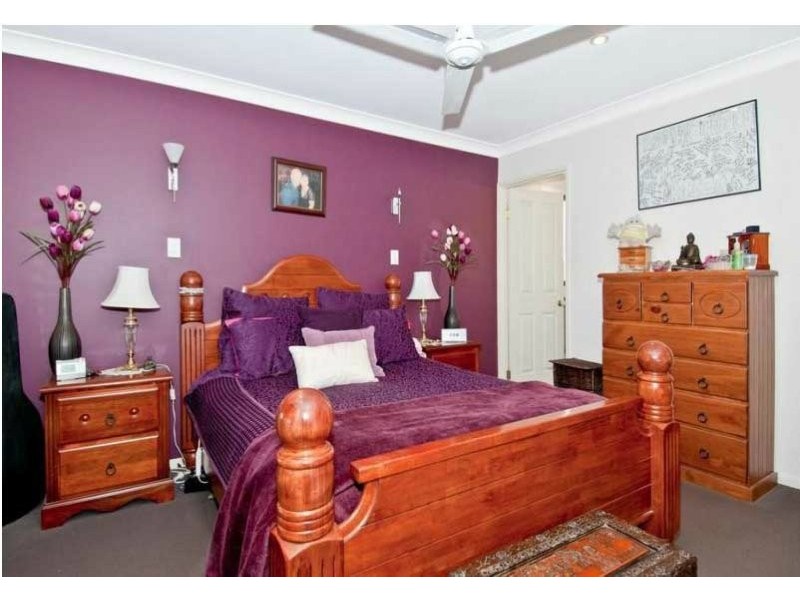 11 Spring Street, Jimboomba QLD 4280