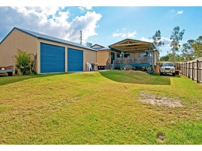11 Spring Street, Jimboomba QLD 4280