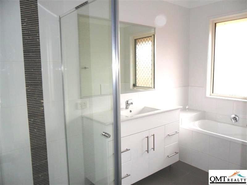 6 Trevor Street, Bellbird Park QLD 4300