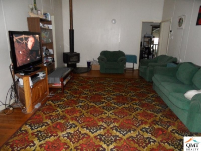 69 Gladstone Road, Coalfalls QLD 4305