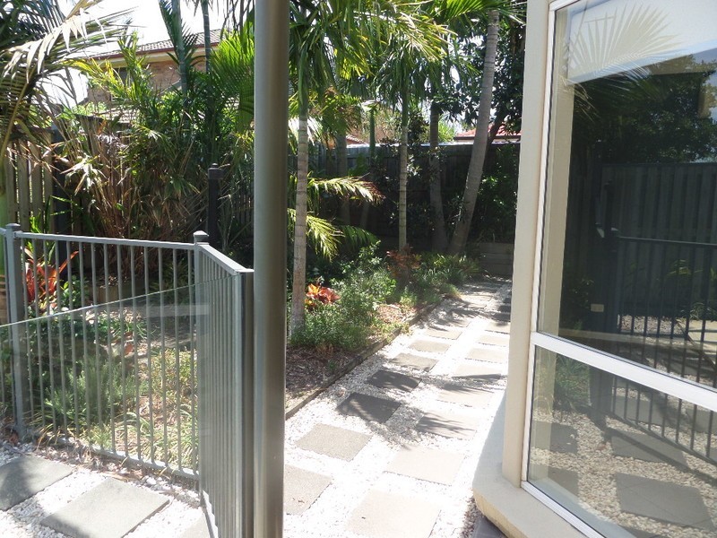 32 Warranilla Street, Parkinson QLD 4115