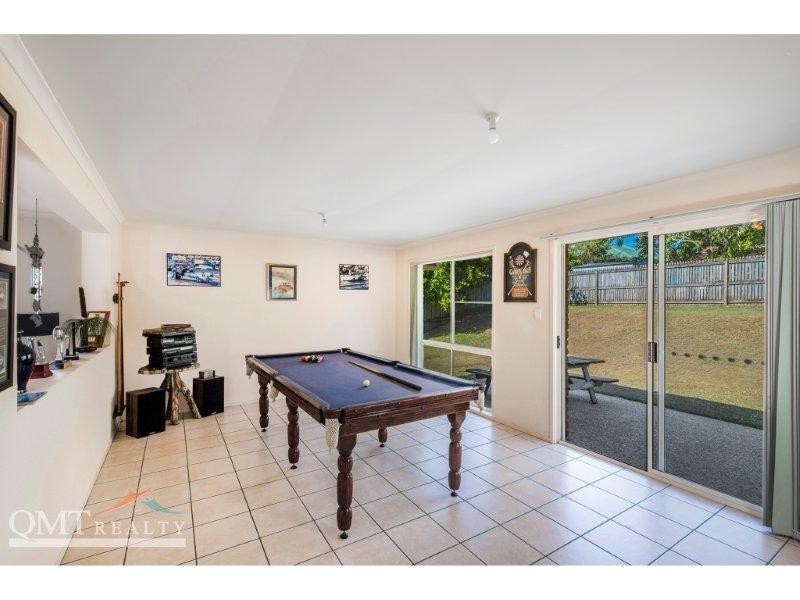 16 Lochano Close, Parkinson QLD 4115