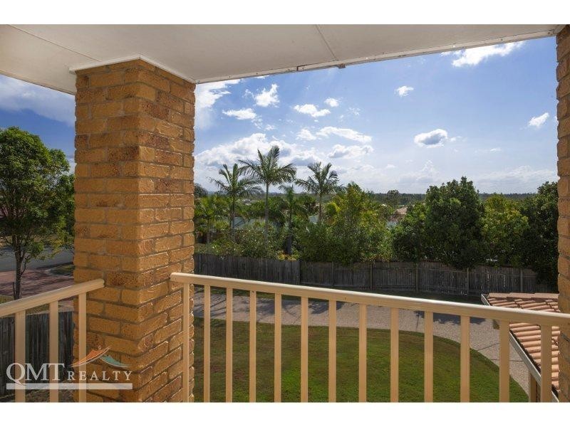 16 Lochano Close, Parkinson QLD 4115