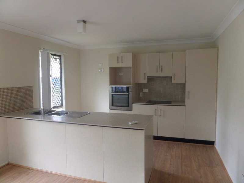 11 Conway Street, Riverview QLD 4303