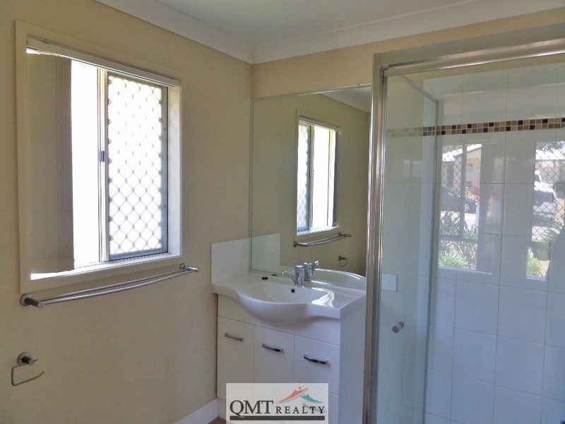 9 MacBride Crt, Collingwood Park QLD 4301