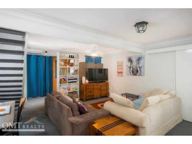 1/6 Peverell Street, Hillcrest QLD 4118
