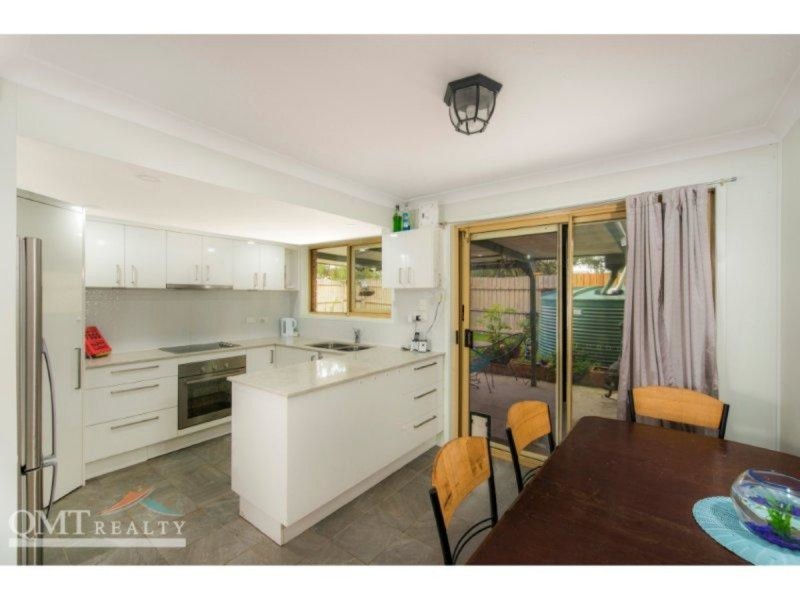 1/6 Peverell Street, Hillcrest QLD 4118