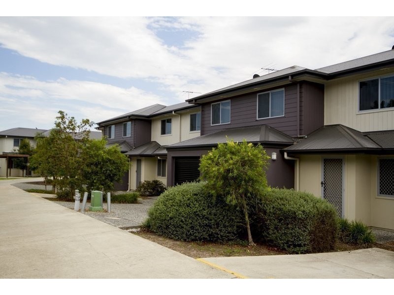 24/266 Henty Drive, Redbank Plains QLD 4301
