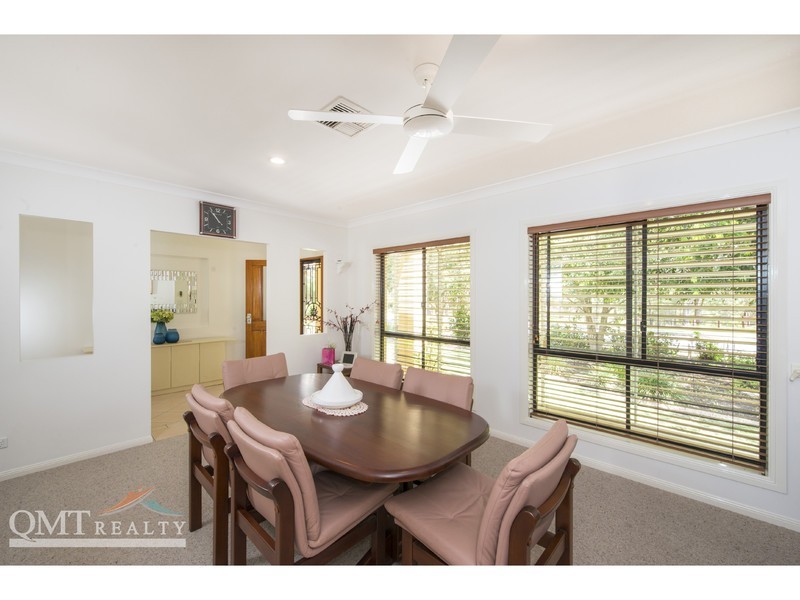 18 Mount Archer Road, Parkinson QLD 4115