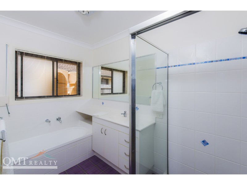 18 Mount Archer Road, Parkinson QLD 4115