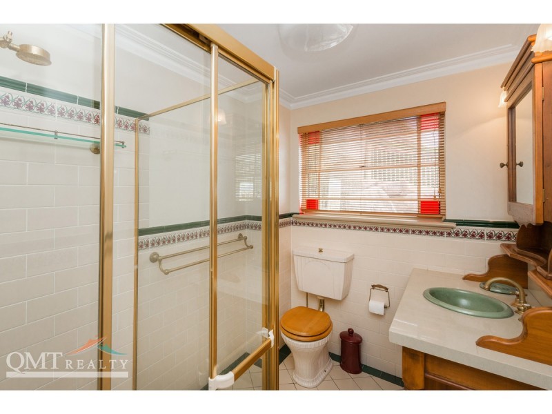 23 Bahrview Drive, Bahrs Scrub QLD 4207