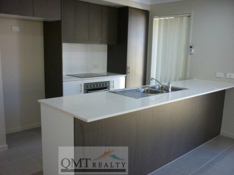 19 Acacia Street, Heathwood QLD 4110