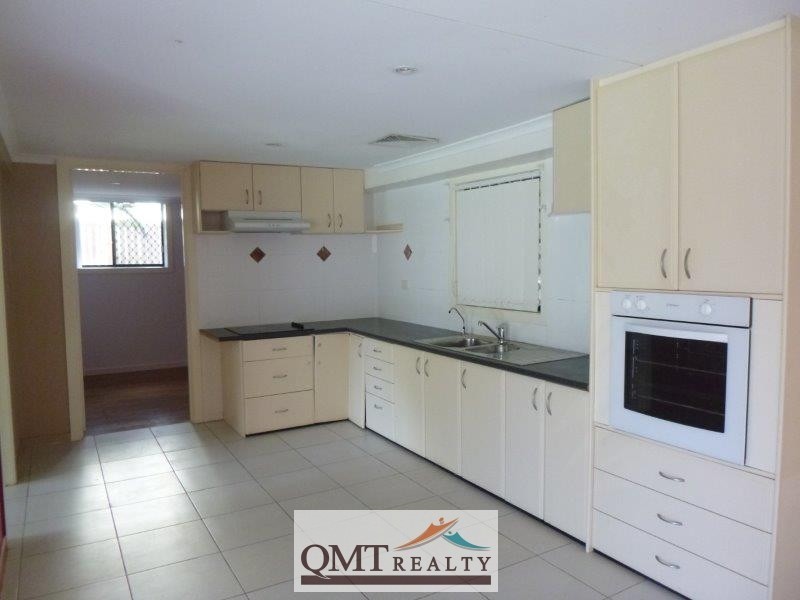 3 Armstrong Avenue, Slacks Creek QLD 4127